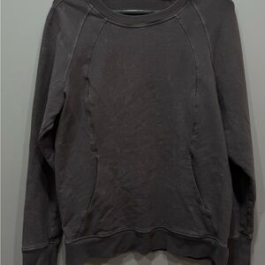 Women’s Size 10 Lululemon Charcoal Gray Crewneck